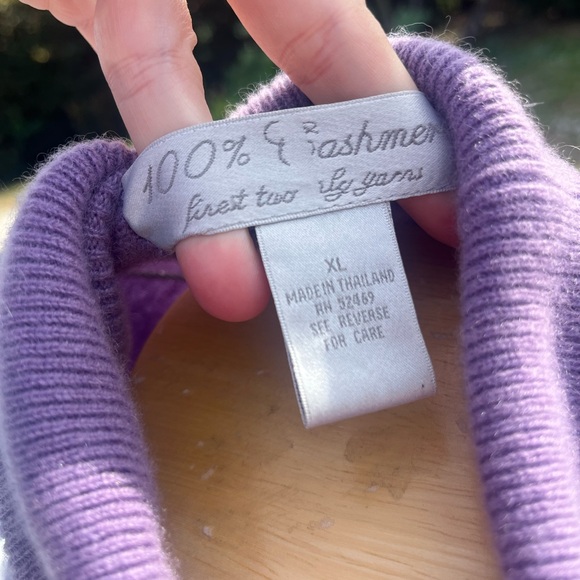 Cashmere Purple Turtleneck sleeveless Sweater medium-large - Picture 8 of 8